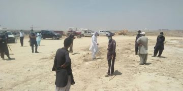 Man shot, injured as Bahria Town Karachi guards open fire on villagers resisting eviction