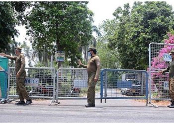 Islamabad to undergo complete lockdown from 6pm tomorrow: deputy commissioner