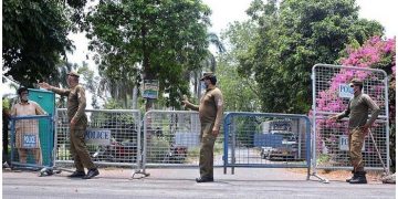 Islamabad to undergo complete lockdown from 6pm tomorrow: deputy commissioner