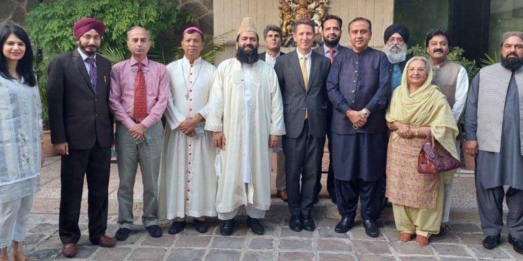 Cheela Ram Kewalani and NCM member meets British High Commissioner in Pakistan