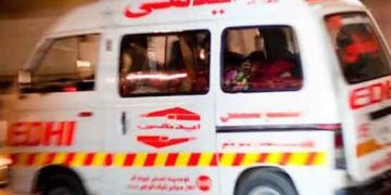 Two children killed as fire breaks out in garbage bin near Karachi’s shrine