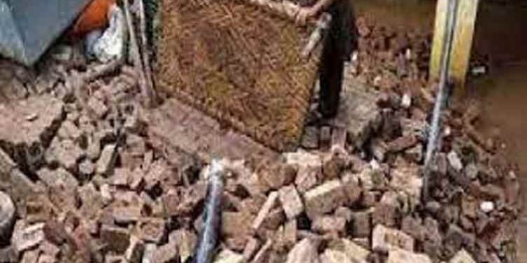 A wall of a house collapsed in Malir Bakra Peri area of Karachi.