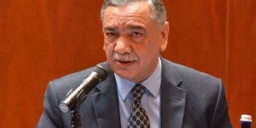 CJP Asif Saeed Khosa receives Justice Excellence Award 2022