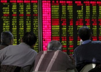 KSE-100 snaps three-day winning streak