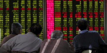 KSE-100 snaps three-day winning streak