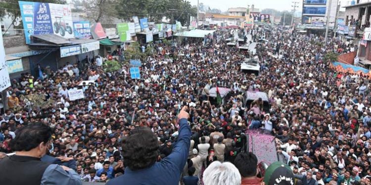 Three days left for PM Imran to resign: Bilawal Bhutto
