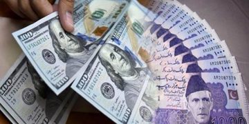 Rupee continues to be on slippery grounds against US dollar, falls over 2.5-month low