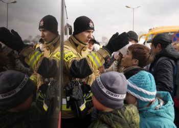 Russia reports cease-fire in 2 Ukraine areas for evacuations