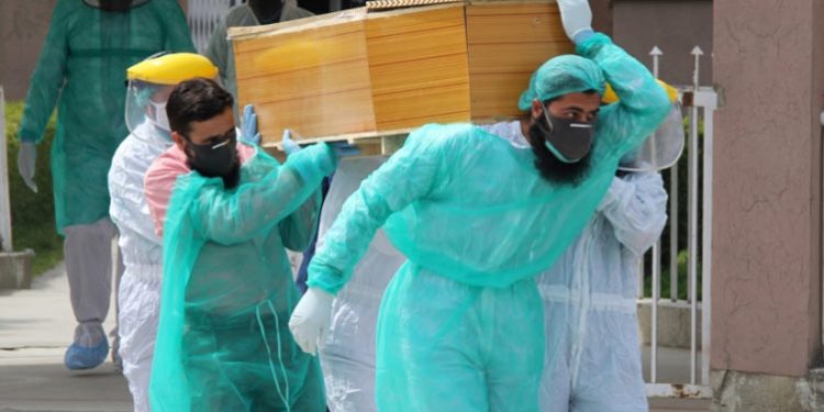 Pakistan reports 4 deaths from COVID-19, lowest in about two months