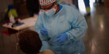 Pakistan reports 378 COVID-19 cases, lowest in over two months