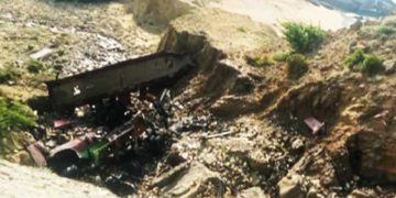 Three killed, several injured in Lasbela accident