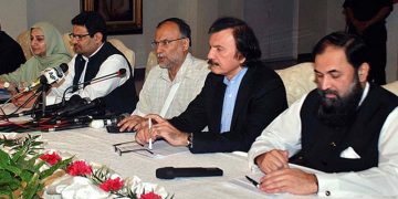 PML-N lawmakers submit no-trust motion against CM Punjab