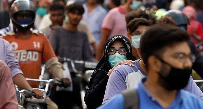COVID-19 case count in Pakistan under 1,000 for third consecutive day