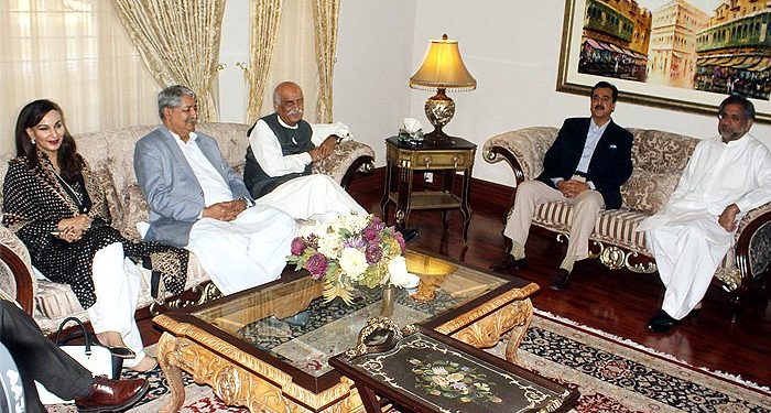PML-N, PPP warn govt against taking police action at Sindh House