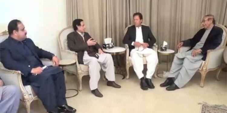 No-trust move: PML-Q assures PM Imran of its firm support