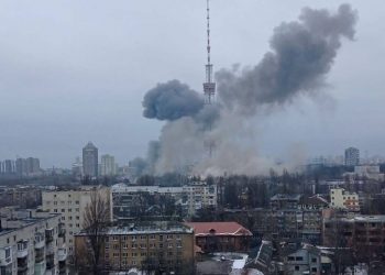 Russian airstrike hits Kyiv TV tower, cuts broadcasts