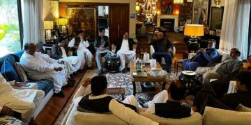 PML-N contacts Tareen group amid rapidly evolving political situation